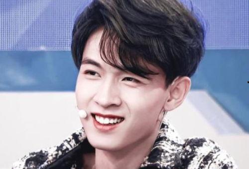 王大锤爆料秦霄贤的视频,秦霄贤视频幕后真相曝光  第1张